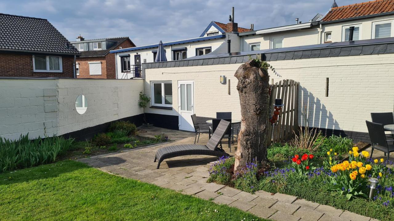 Roos Guesthouse Holiday Appartements Valkenburg aan de Geul Exterior photo